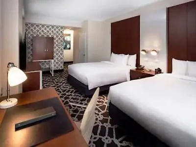Hilton Brooklyn New York - Newly Renovated Hotel