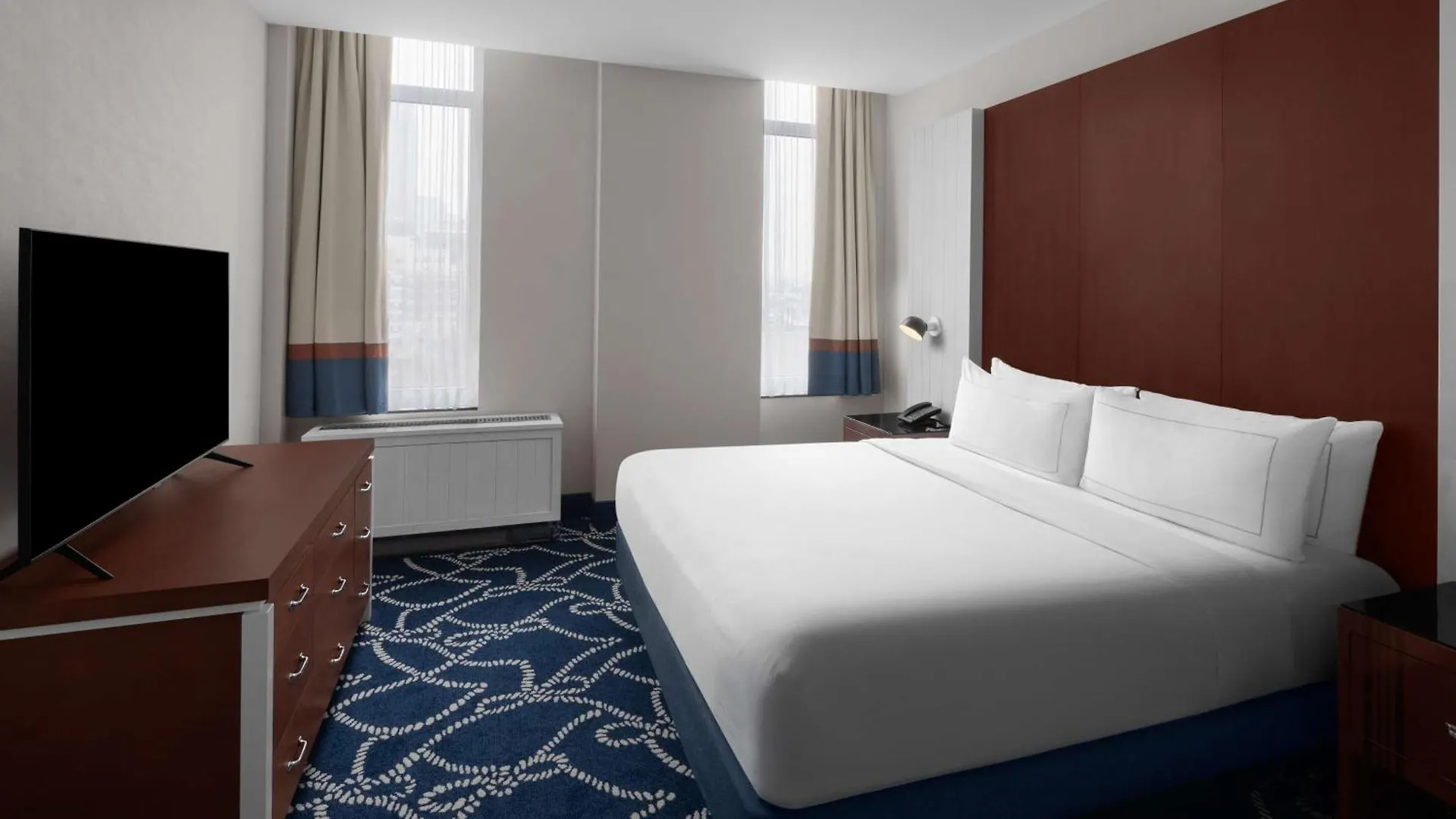 Hilton Brooklyn New York - Newly Renovated Hotel USA